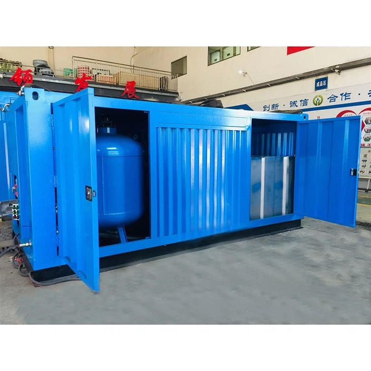 Equipamento de hidrojateamento para limpeza de tanque de óleo de posto de gasolina