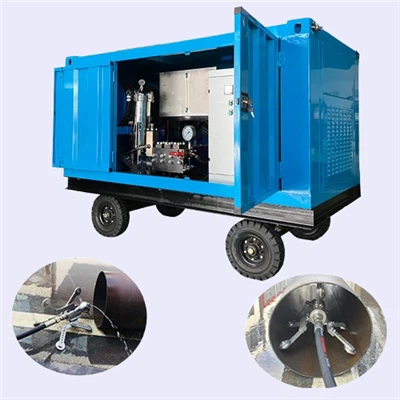 Equipamento de hidrojateamento para limpeza de encanamentos industriais de grande porte